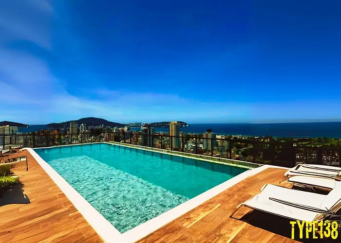 Apto Incrivel - Piscina No Rooftop - Vista Mar - 600M Praia Enseada