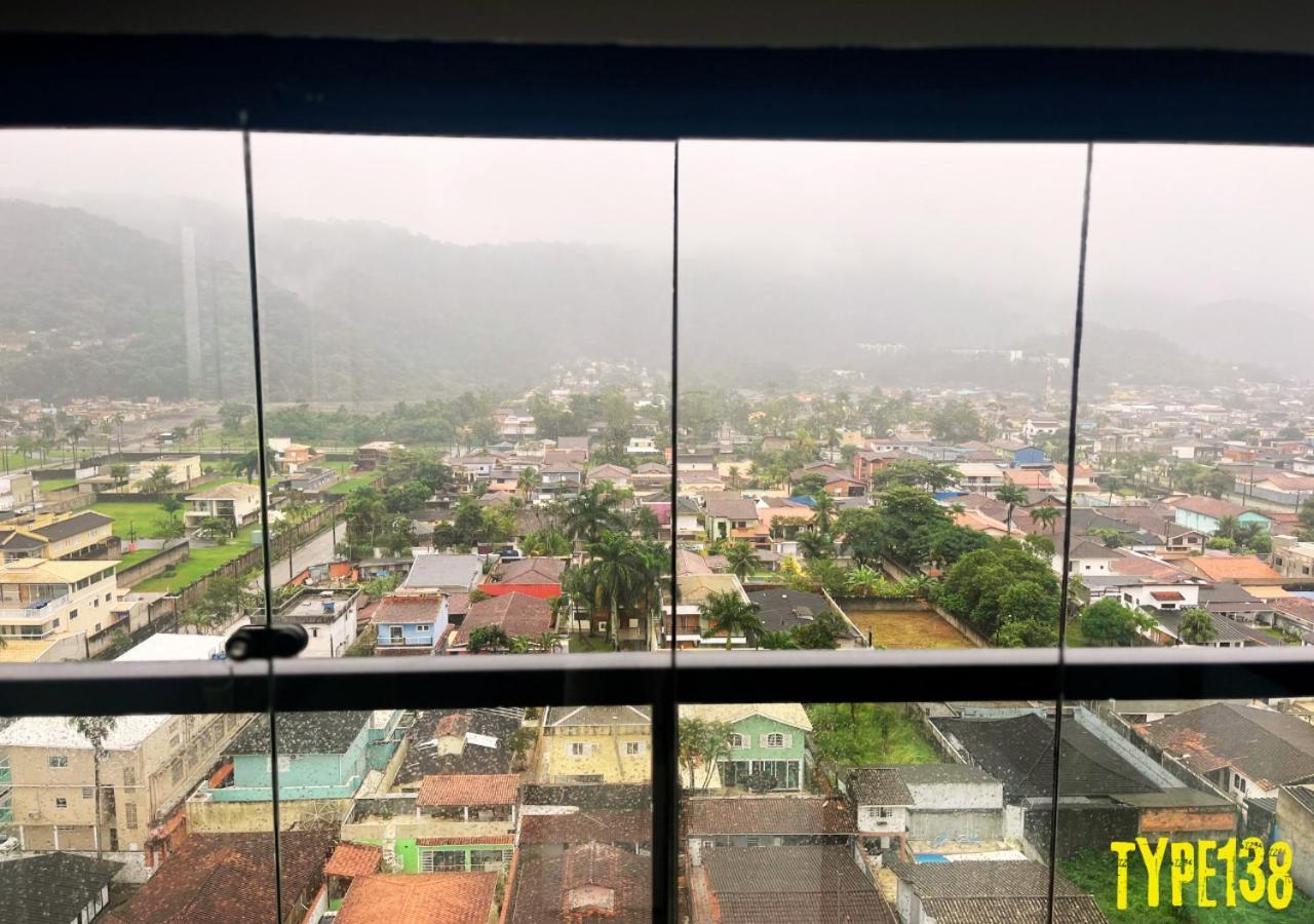 Apto Incrivel - Piscina No Rooftop - Vista Mar - 600m Enseada 公寓