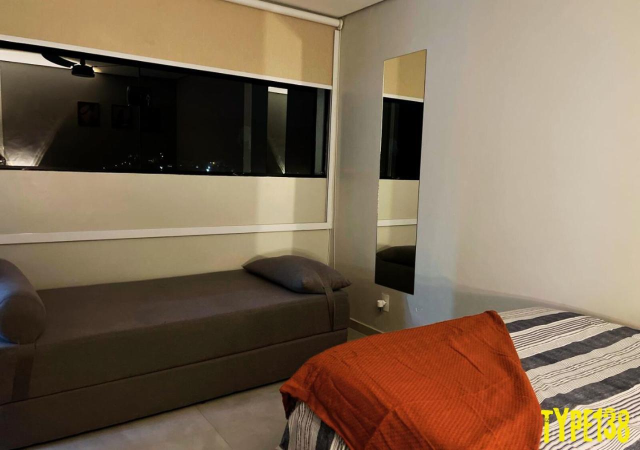 Apto Incrivel - Piscina No Rooftop - Vista Mar - 600m Enseada 公寓