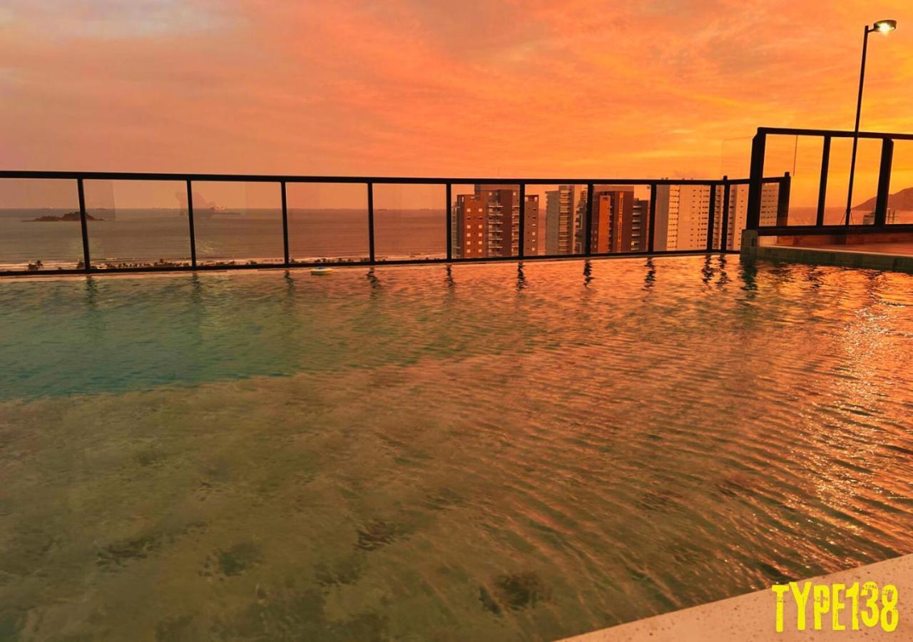 Apto Incrivel - Piscina No Rooftop - Vista Mar - 600m Enseada
